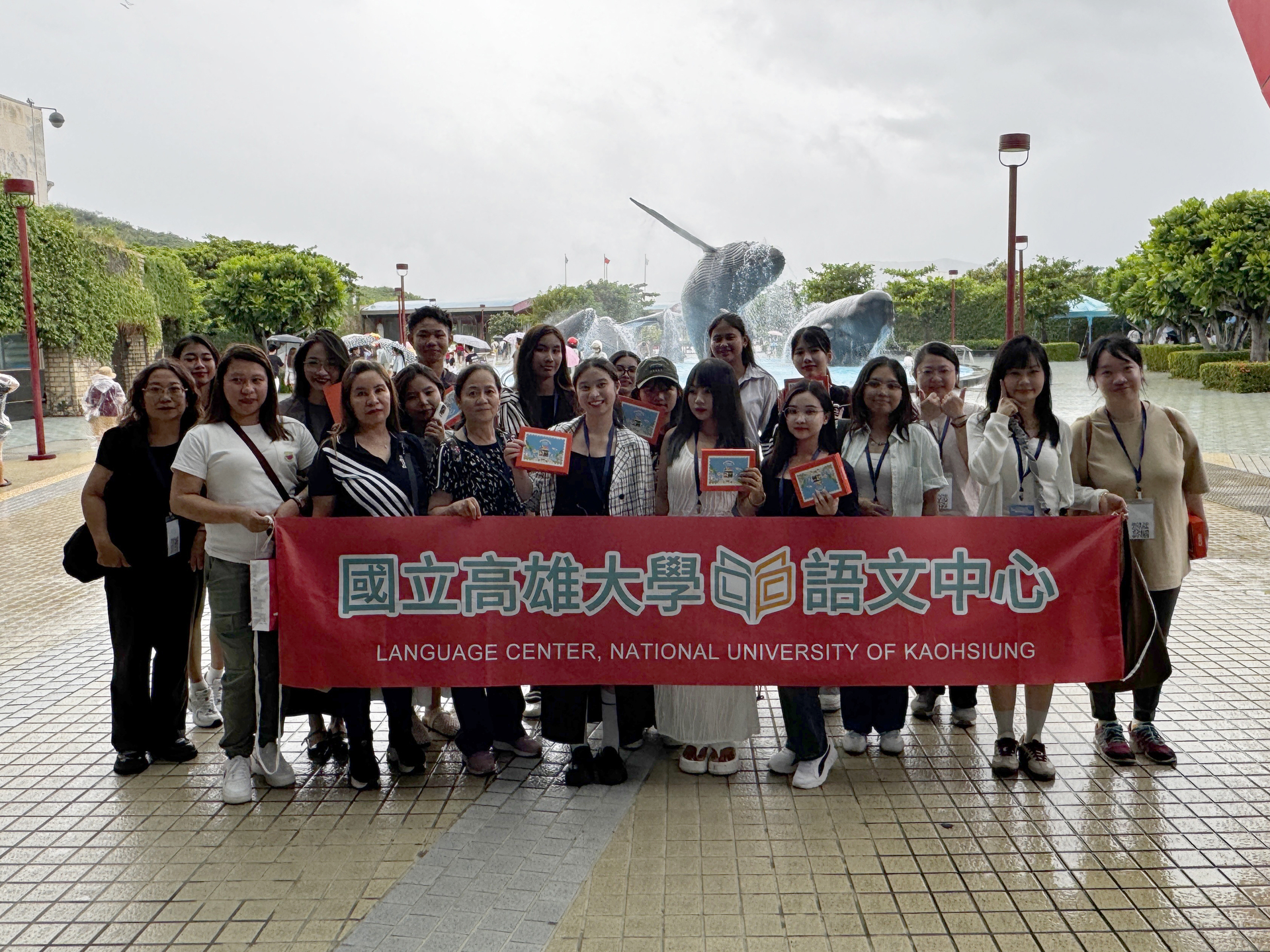 NUK Language Center participants at the National Museum of Marine Biology and Aquarium